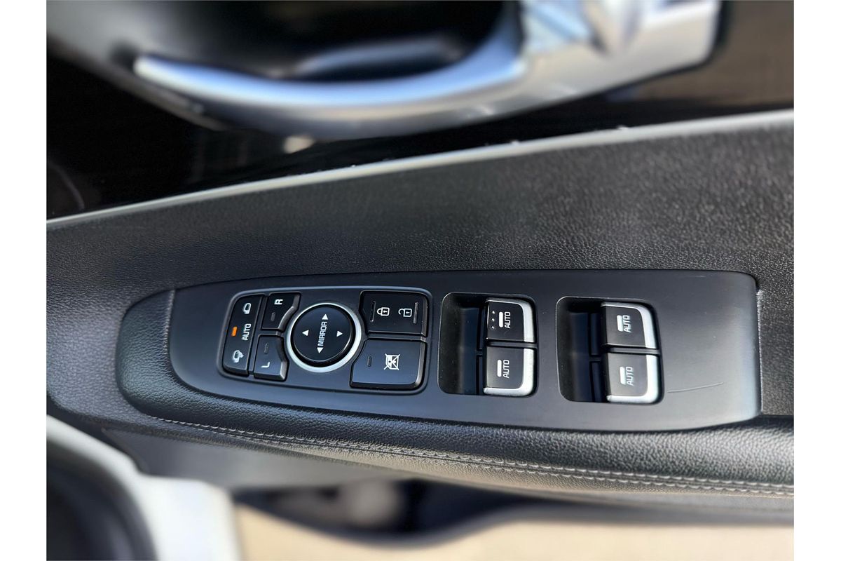 2020 Kia Sorento Si UM