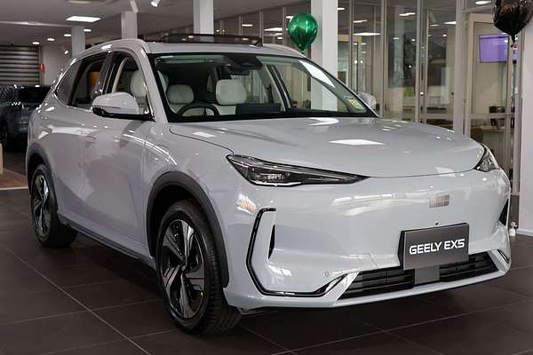 2025 Geely EX5 Inspire E245
