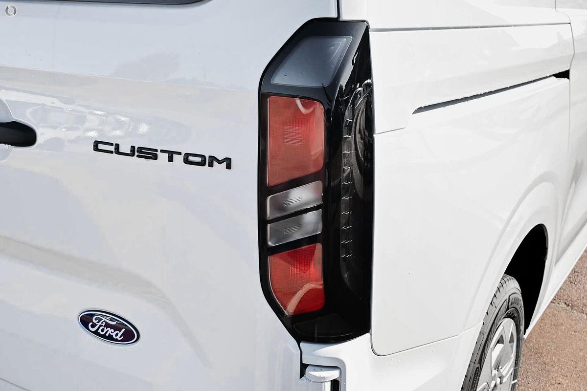 2025 Ford Transit Custom Trend SWB AV SWB
