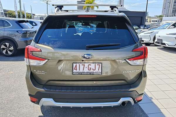 2022 Subaru Forester 2.5i-S S5