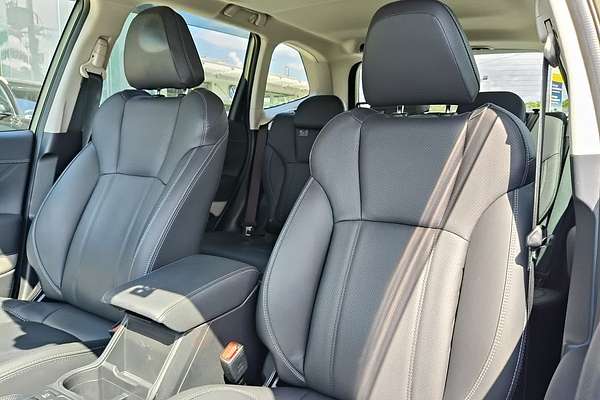 2022 Subaru Forester 2.5i-S S5