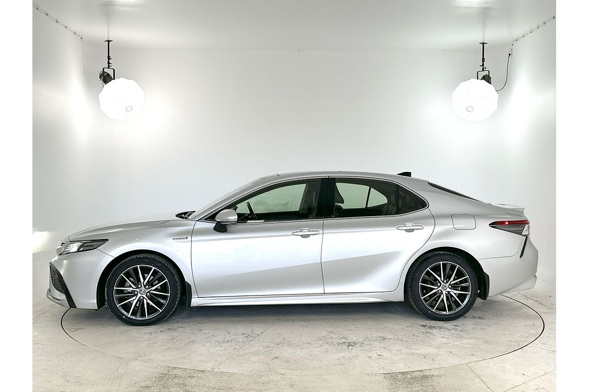 2021 Toyota Camry SL AXVH70R