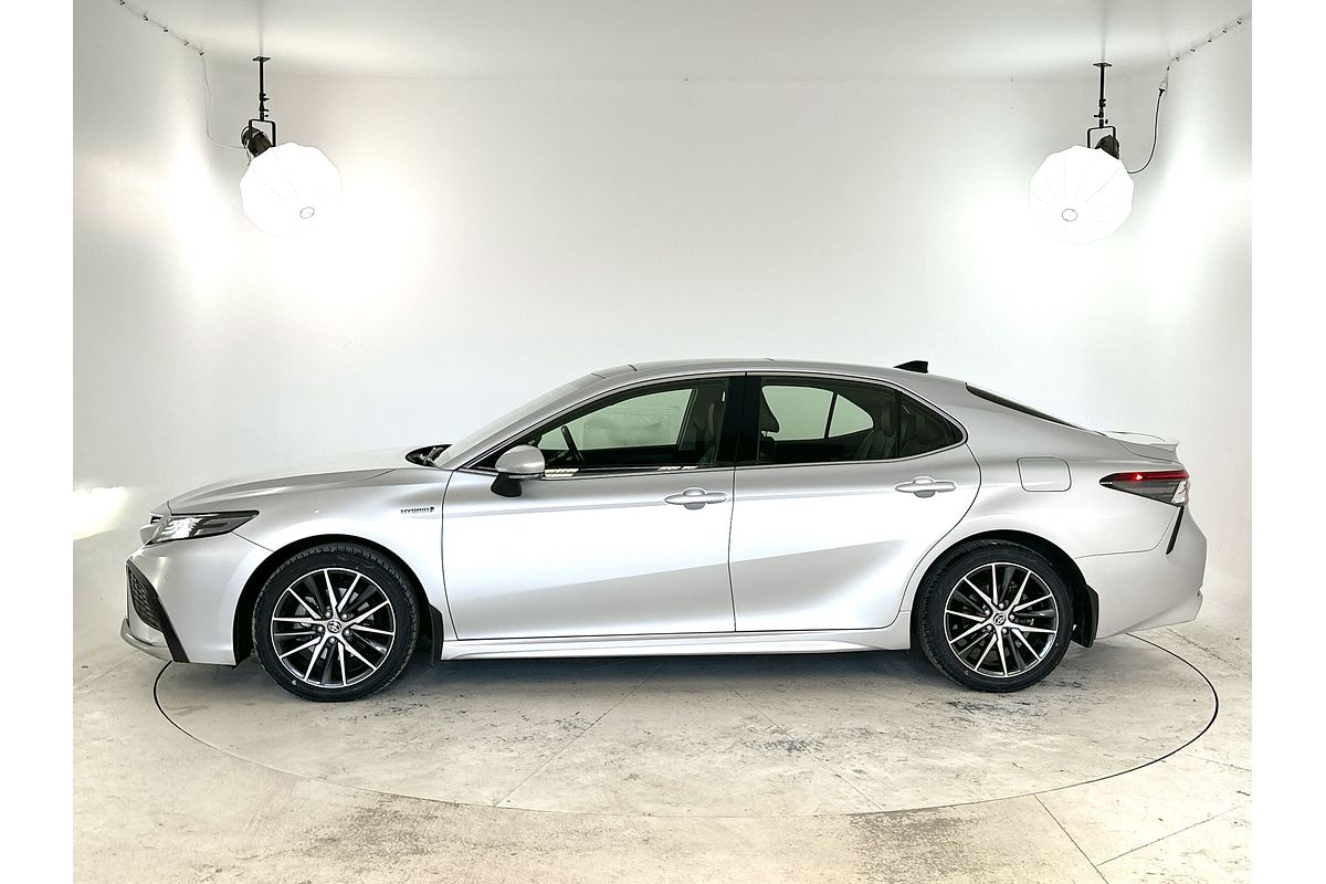 2021 Toyota Camry SL AXVH70R