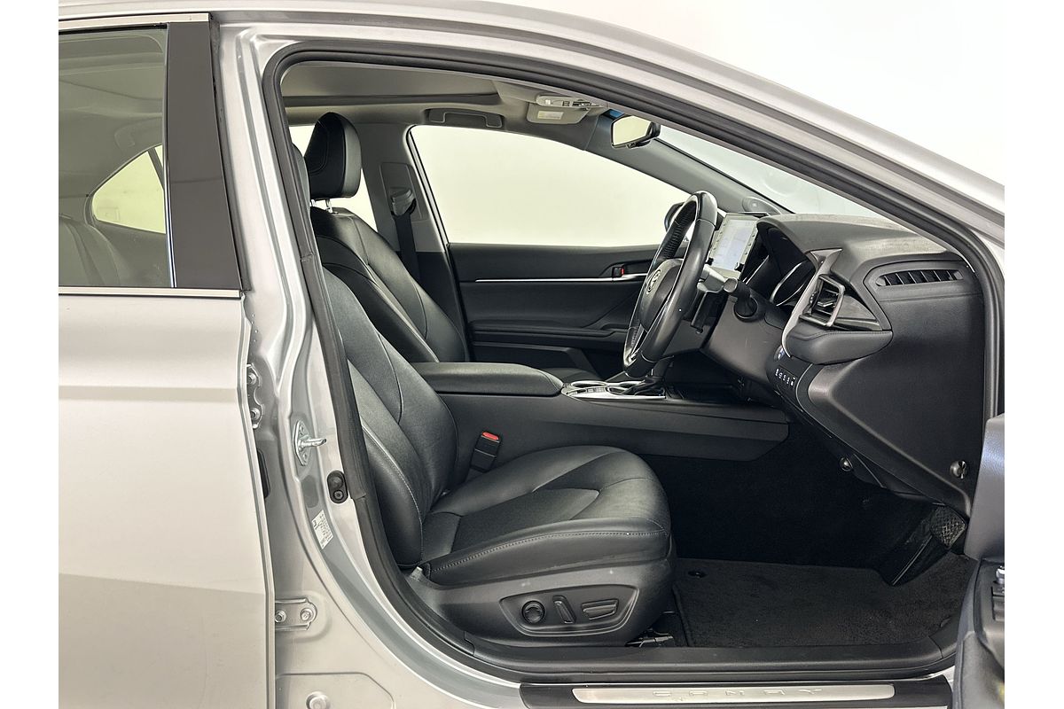 2021 Toyota Camry SL AXVH70R