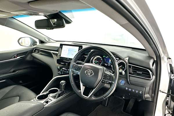 2021 Toyota Camry SL AXVH70R