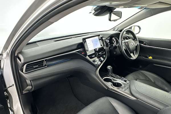 2021 Toyota Camry SL AXVH70R