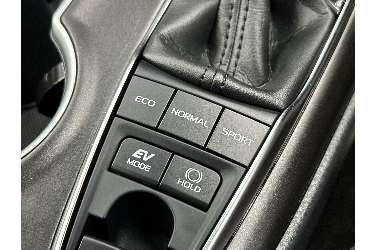 2021 Toyota Camry SL AXVH70R