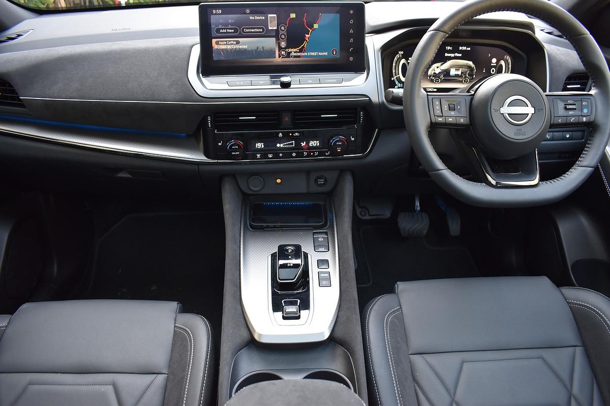 2025 Nissan QASHQAI N-DESIGN e-POWER J12