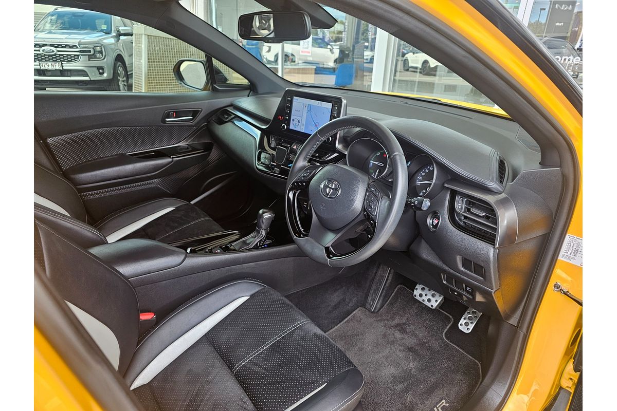 2021 Toyota C-HR GR Sport ZYX10R