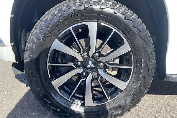 2018 Mitsubishi Pajero Sport GLS QE