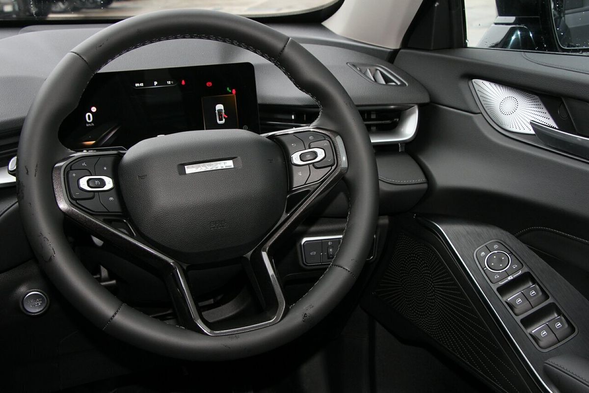 2025 GWM Haval H6 Ultra B01