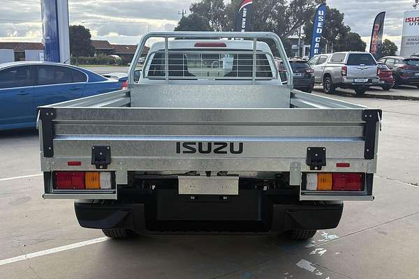 2025 Isuzu D-MAX SX  4X4