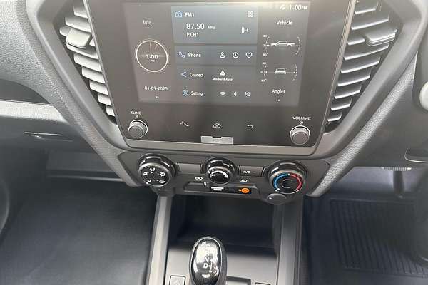 2025 Isuzu D-MAX SX  4X4