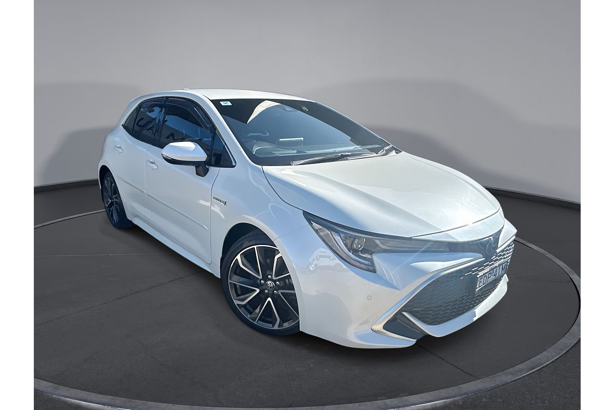 2020 Toyota Corolla ZR Hybrid ZWE211R