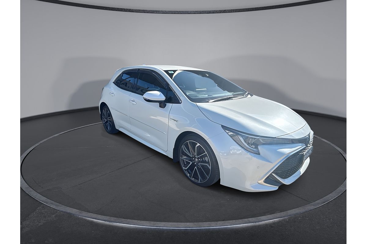 2020 Toyota Corolla ZR Hybrid ZWE211R