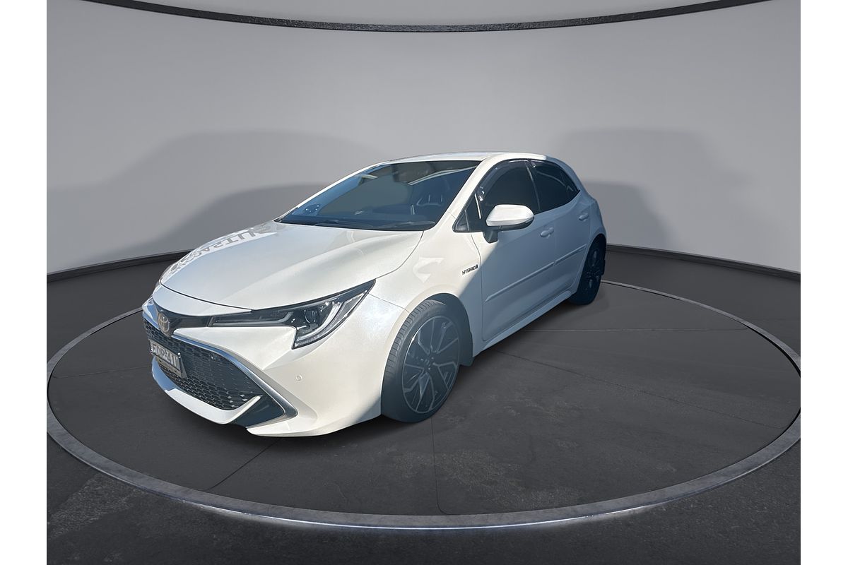2020 Toyota Corolla ZR Hybrid ZWE211R