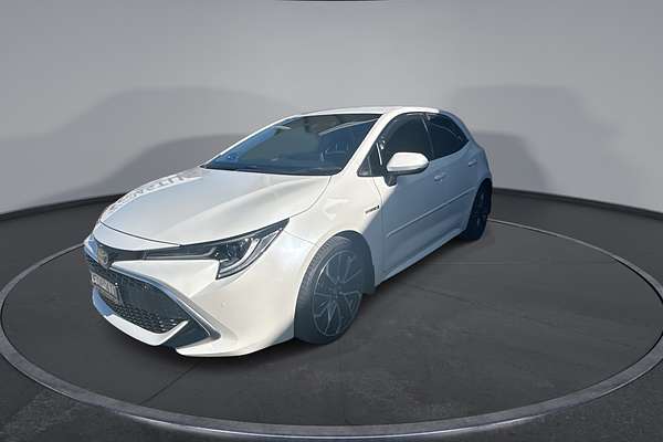 2020 Toyota Corolla ZR Hybrid ZWE211R