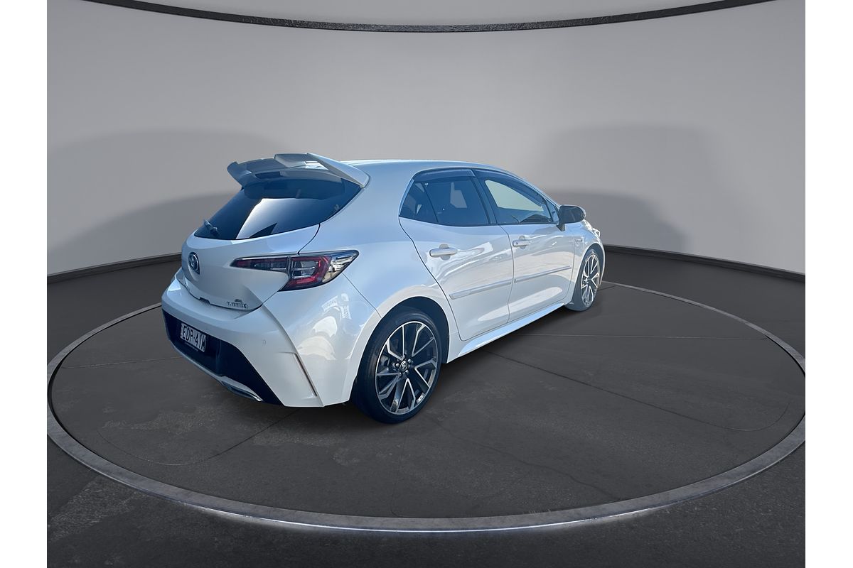 2020 Toyota Corolla ZR Hybrid ZWE211R