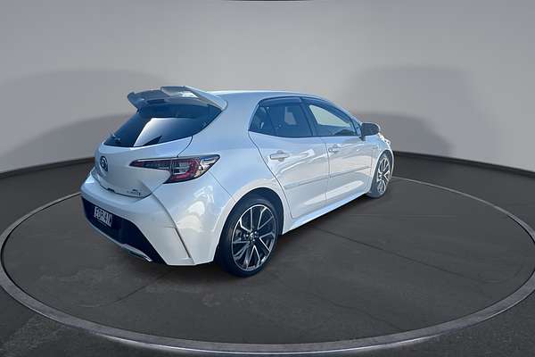 2020 Toyota Corolla ZR Hybrid ZWE211R