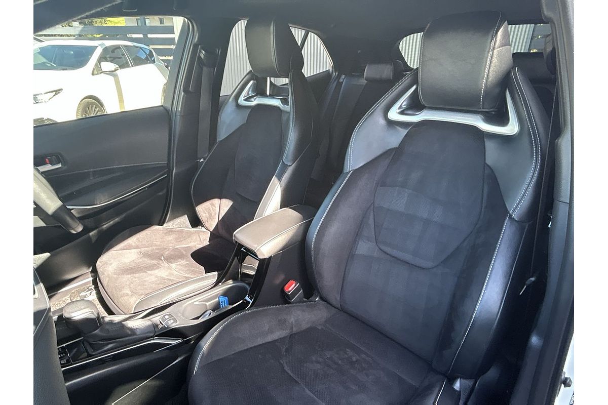 2020 Toyota Corolla ZR Hybrid ZWE211R