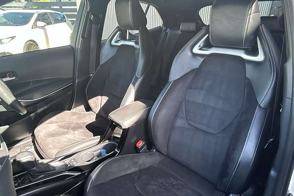 2020 Toyota Corolla ZR Hybrid ZWE211R