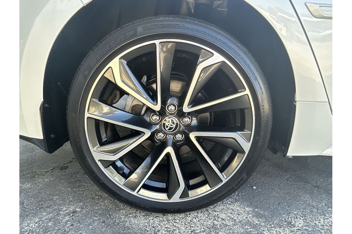 2020 Toyota Corolla ZR Hybrid ZWE211R