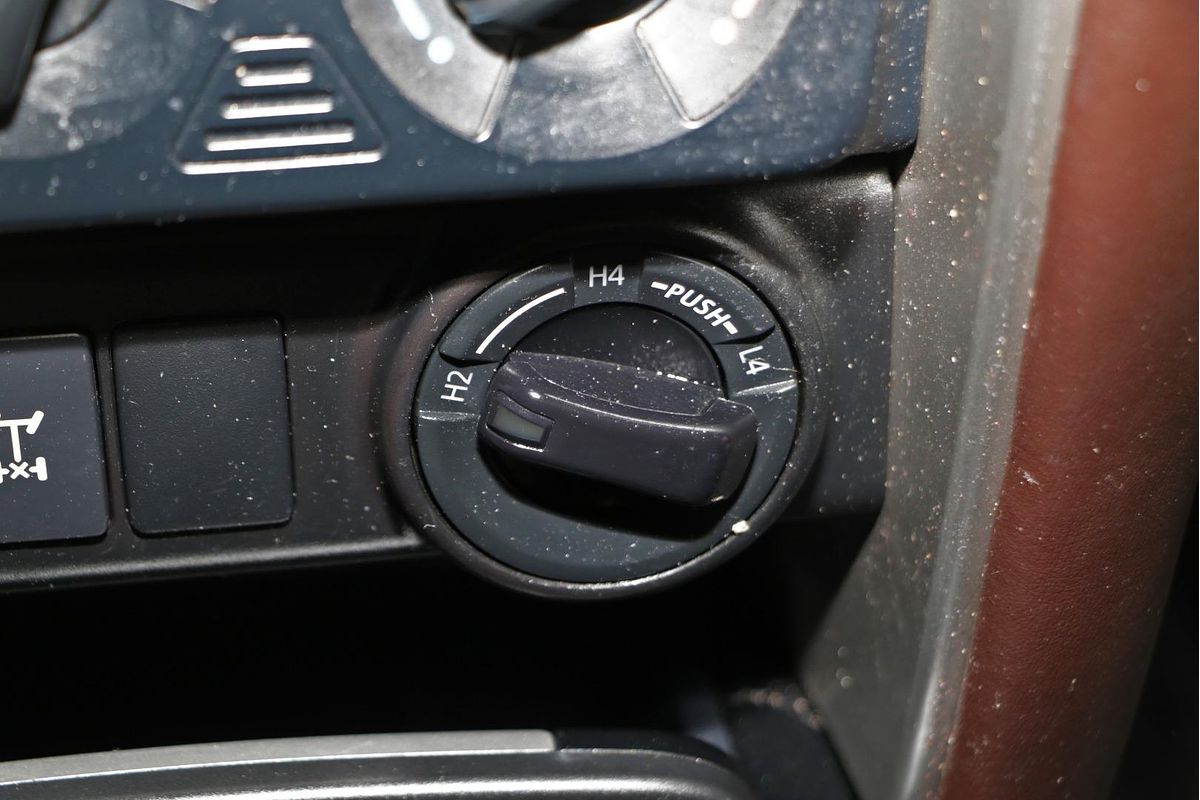 2016 Toyota Fortuner GX GUN156R