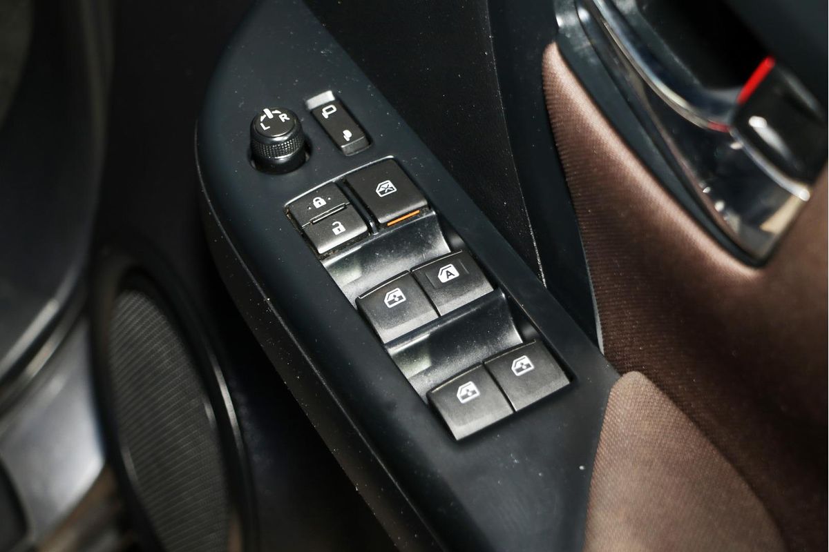 2016 Toyota Fortuner GX GUN156R