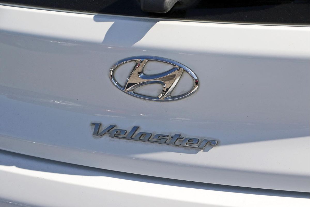2019 Hyundai Veloster Turbo JS