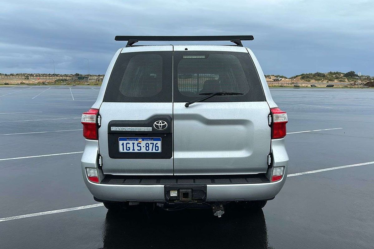 2017 Toyota Landcruiser GX VDJ200R