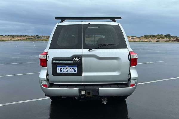 2017 Toyota Landcruiser GX VDJ200R