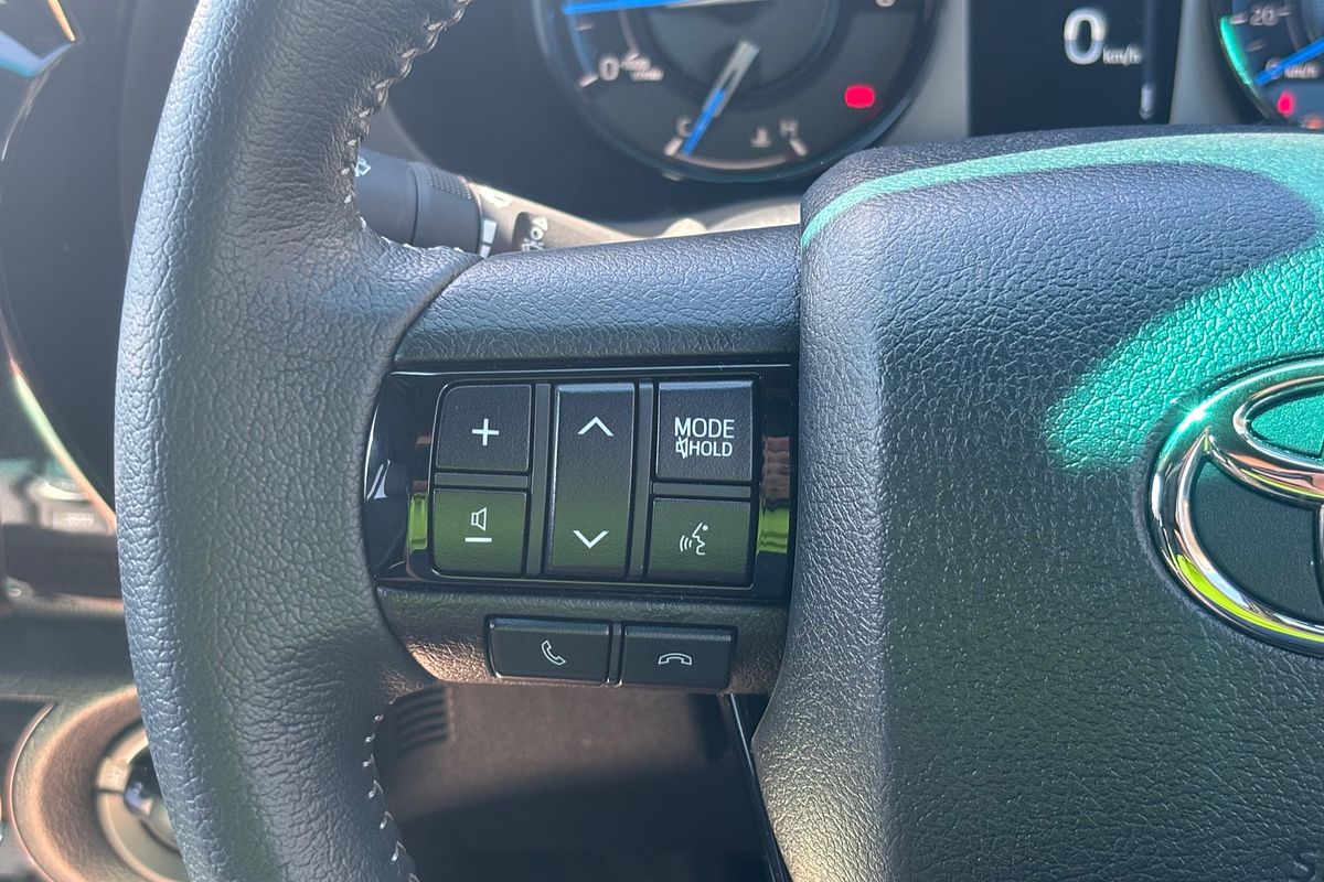 2024 Toyota Hilux Rogue 48V GUN126R