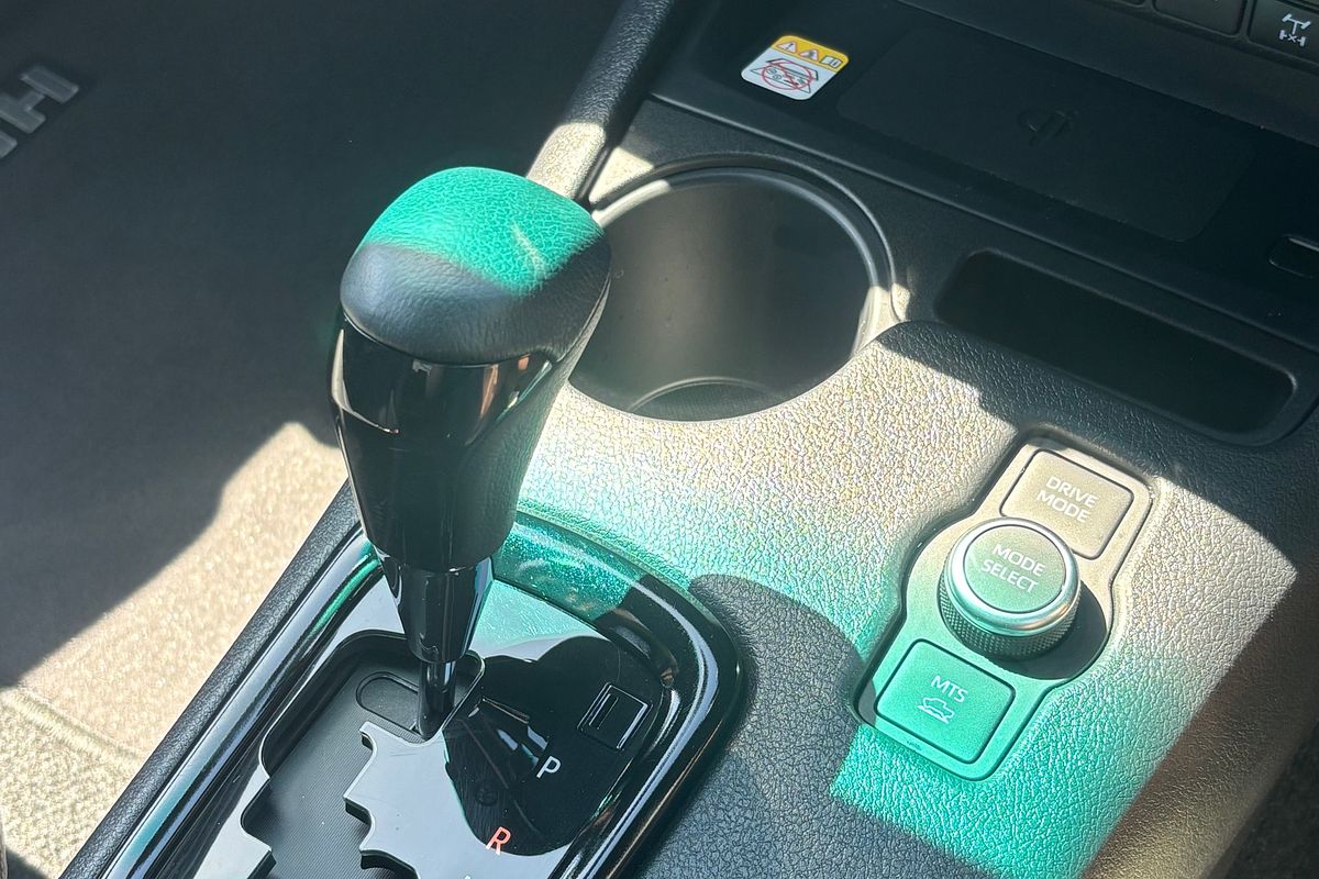 2024 Toyota Hilux Rogue 48V GUN126R