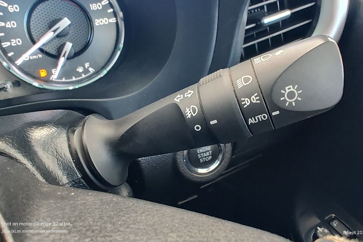 2022 Toyota Hilux SR5 GUN126R 4X4