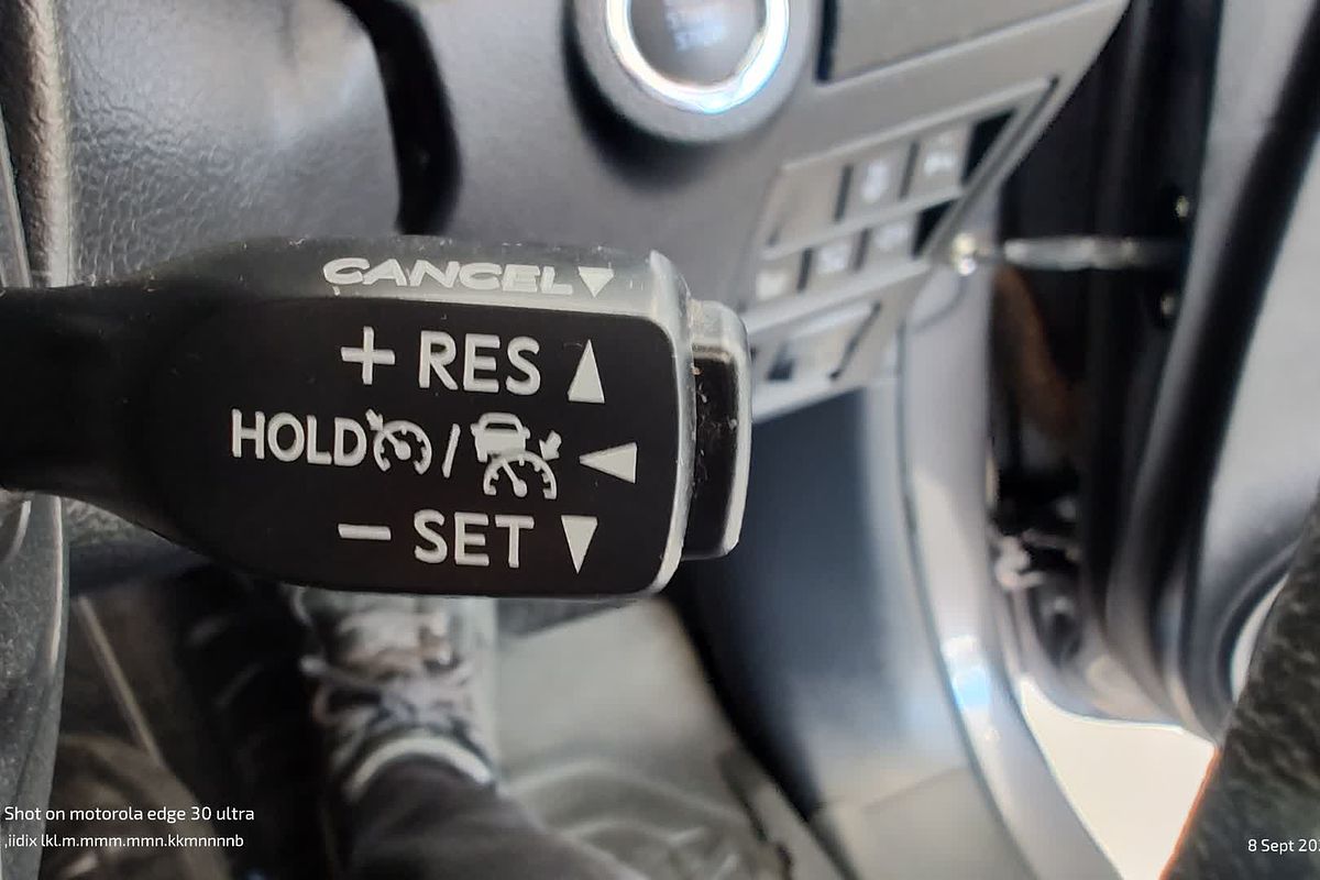2022 Toyota Hilux SR5 GUN126R 4X4