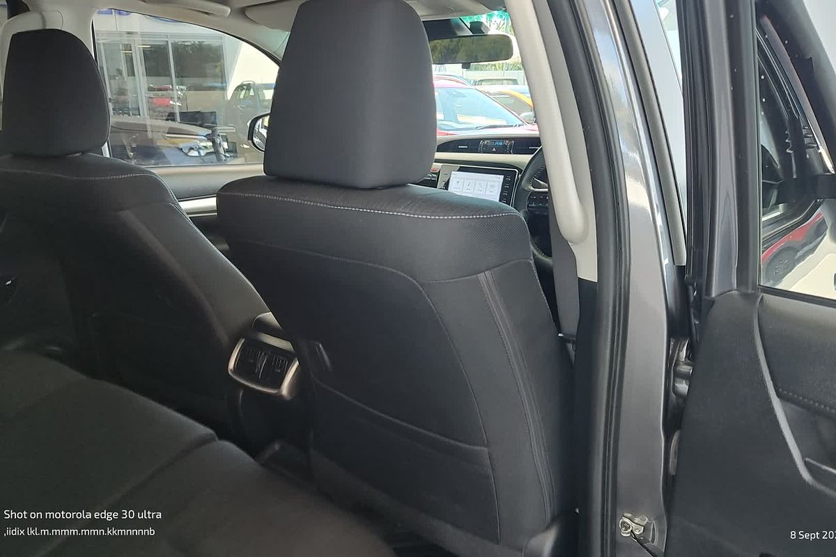 2022 Toyota Hilux SR5 GUN126R 4X4