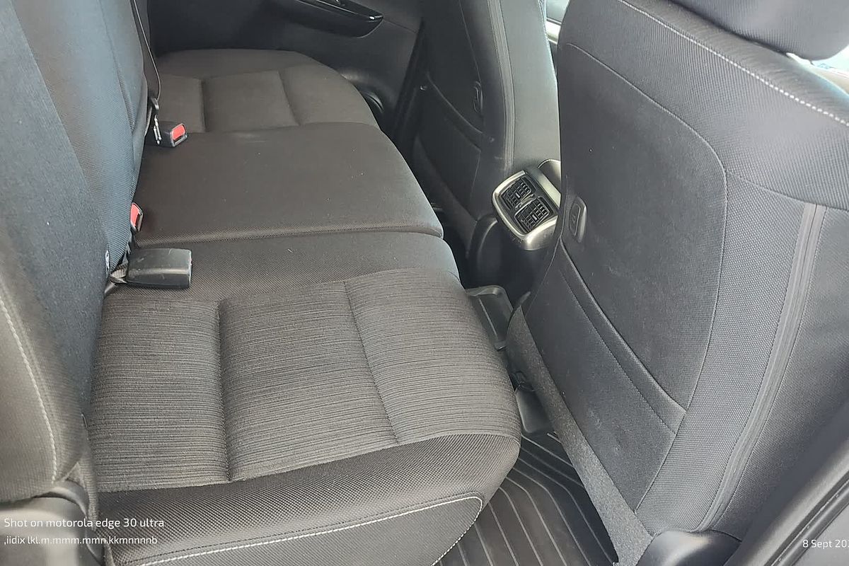 2022 Toyota Hilux SR5 GUN126R 4X4