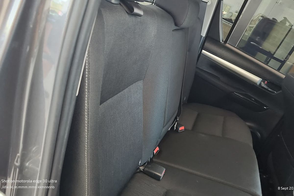 2022 Toyota Hilux SR5 GUN126R 4X4