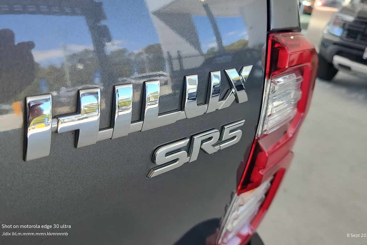 2022 Toyota Hilux SR5 GUN126R 4X4