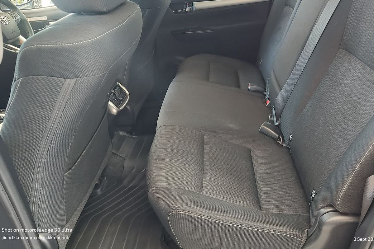2022 Toyota Hilux SR5 GUN126R 4X4