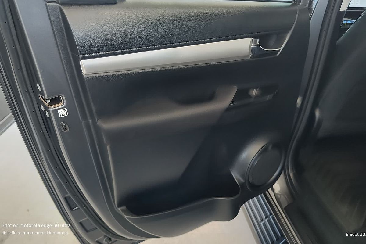 2022 Toyota Hilux SR5 GUN126R 4X4