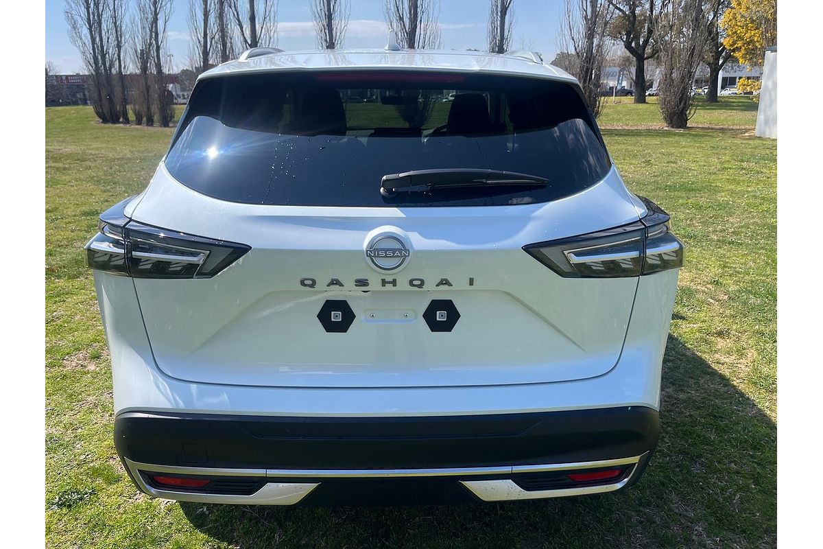 2025 Nissan QASHQAI Ti J12