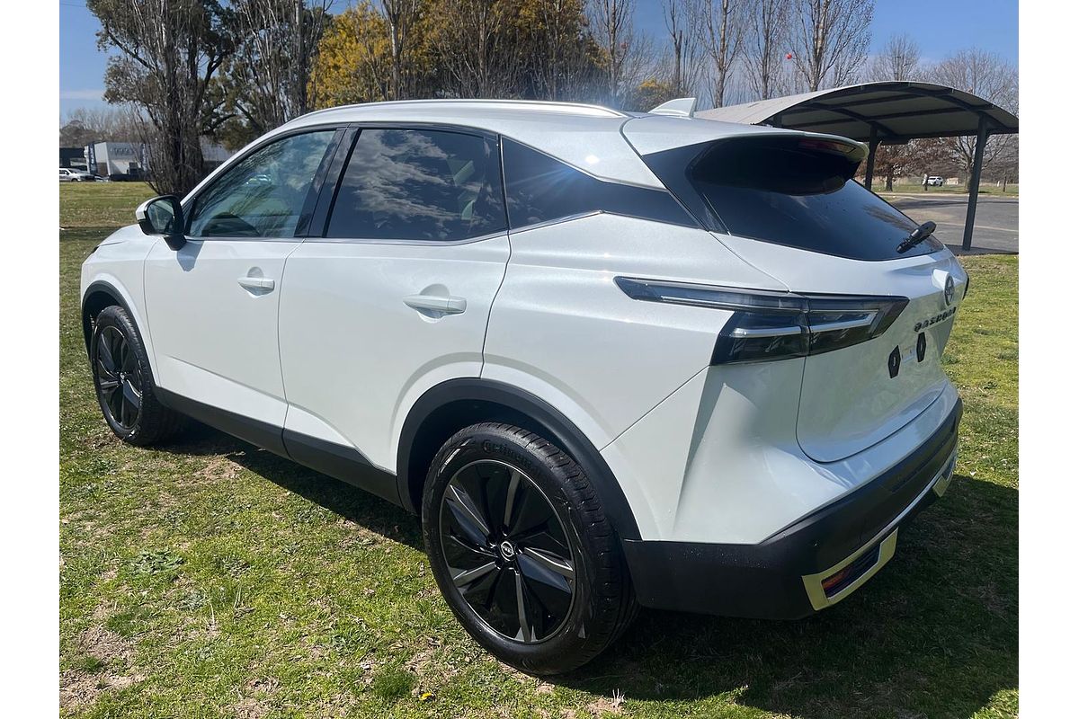 2025 Nissan QASHQAI Ti J12
