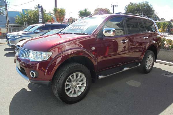 2010 Mitsubishi Challenger XLS PB