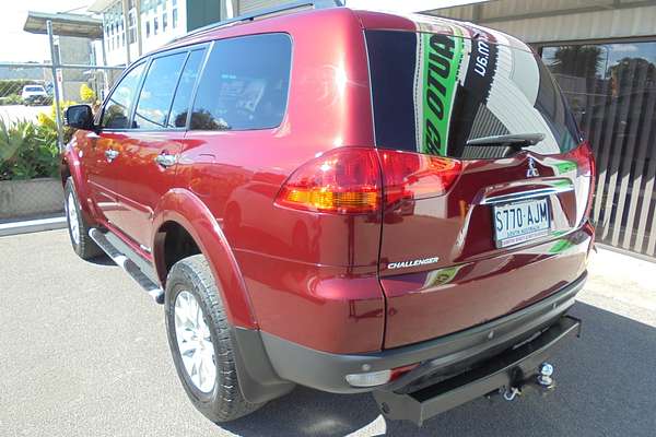 2010 Mitsubishi Challenger XLS PB