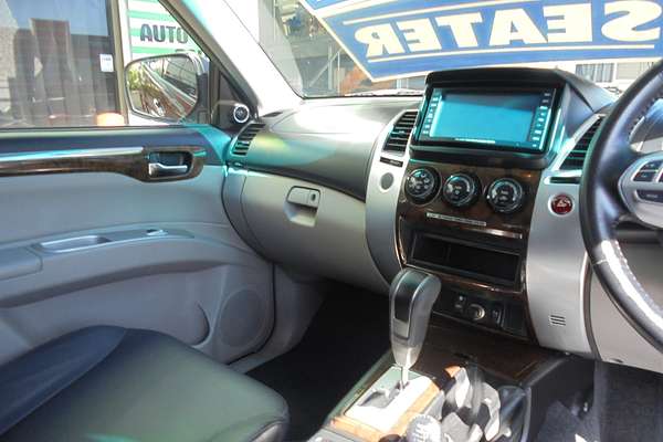 2010 Mitsubishi Challenger XLS PB
