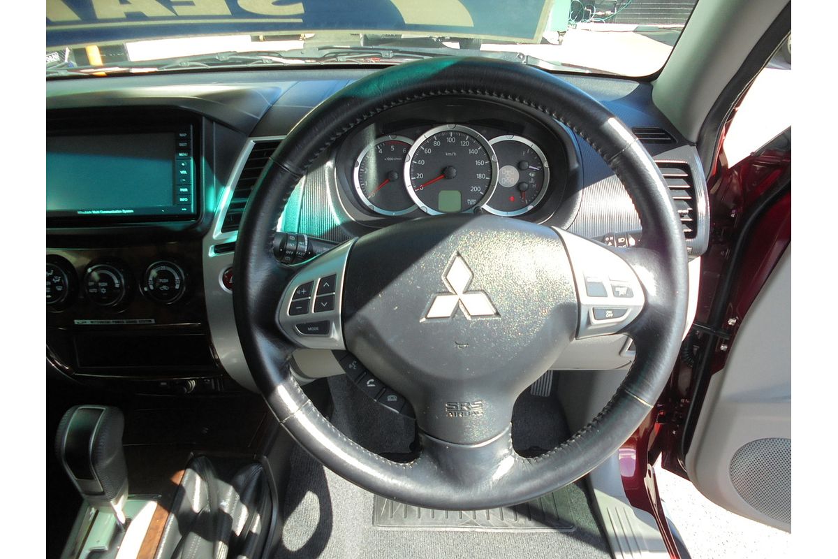 2010 Mitsubishi Challenger XLS PB