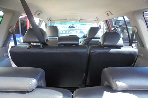 2010 Mitsubishi Challenger XLS PB