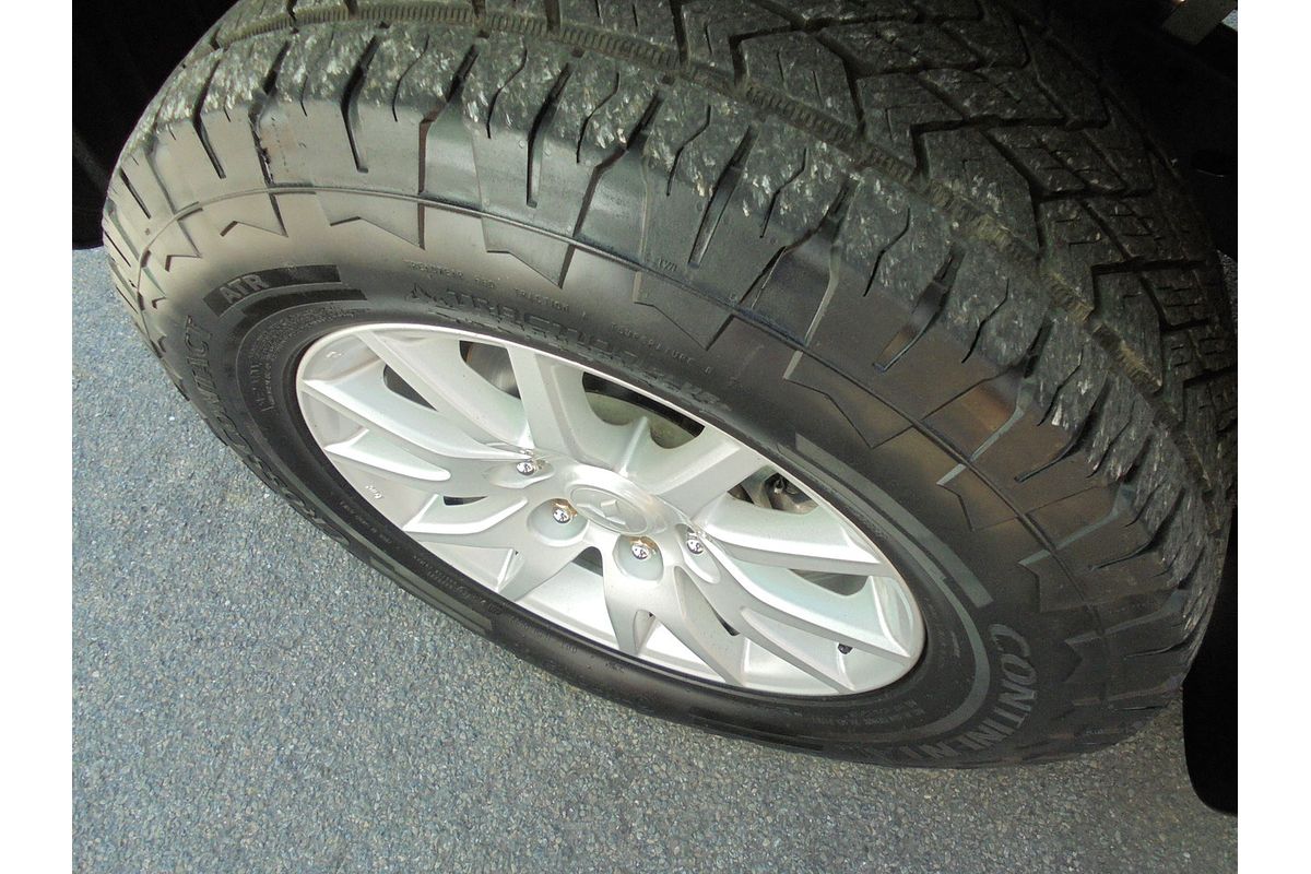 2010 Mitsubishi Challenger XLS PB