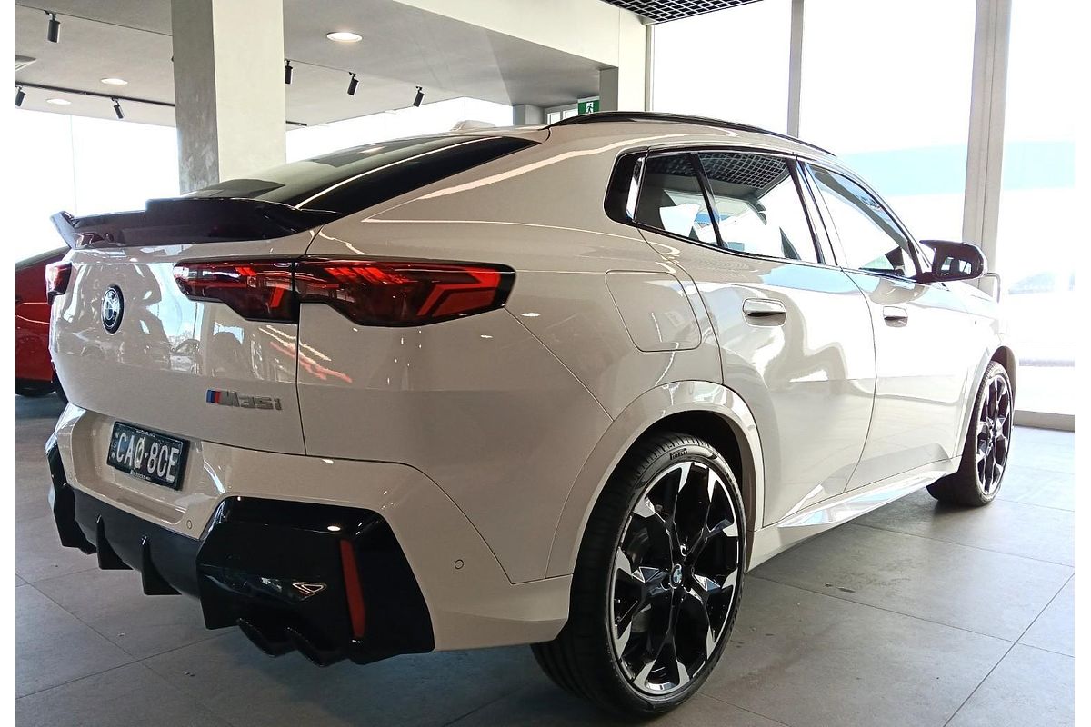 2025 BMW X2 M35i xDrive U10